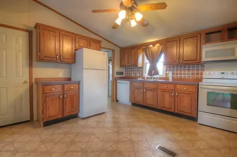 415 Cedar Cliff Rd, Waco, KY 40385 photo 13