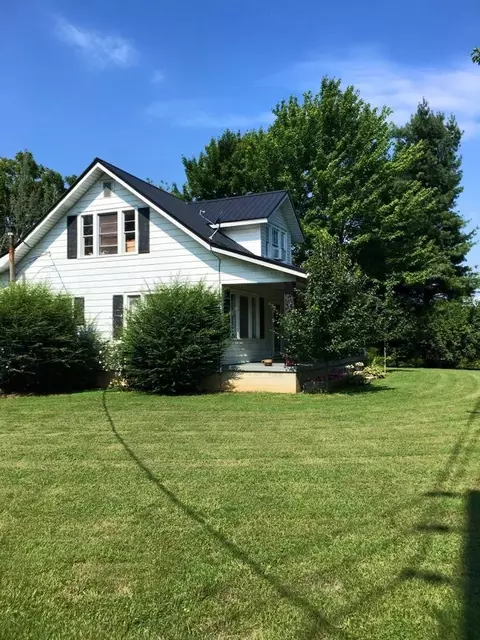 518 Dreyfus, Berea, KY 40403 photo 2