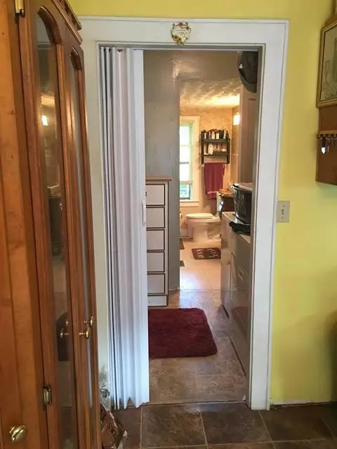 518 Dreyfus, Berea, KY 40403 photo 14