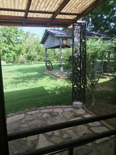 518 Dreyfus, Berea, KY 40403 photo 6