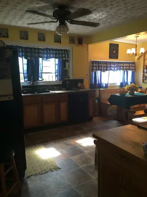 518 Dreyfus, Berea, KY 40403 photo 11