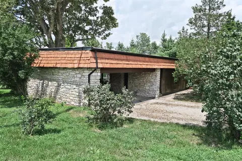 401 Talbott Dr, Wilmore, KY 40390 photo 3