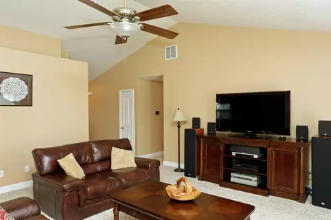 107 Haney Ct, Georgetown, KY 40324 photo 6