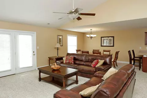 107 Haney Ct, Georgetown, KY 40324 photo 4