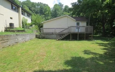 651 S Us Highway 119, Baxter, KY 40806 photo 3