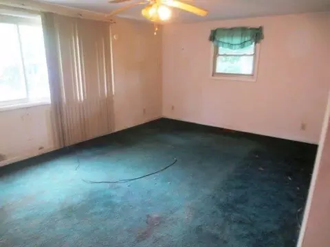 651 S Us Highway 119, Baxter, KY 40806 photo 9