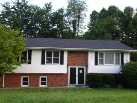 1032 Cardinal Dr, Corbin, KY 40701 photo 1