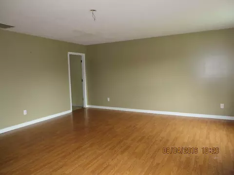 409 S Gratz, Midway, KY 40347 photo 6
