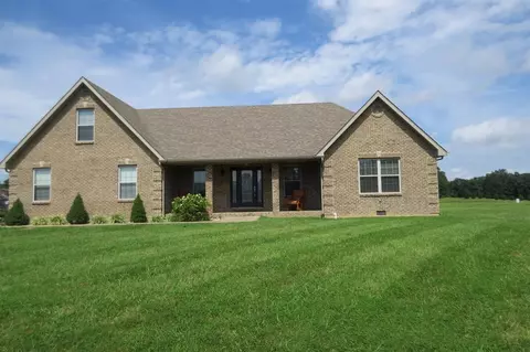 1111 Eagle Dr, Morehead, KY 40351 photo 1