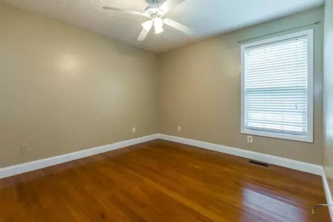 120 Legacy Dr, Berea, KY 40403 photo 25