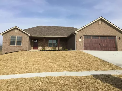 930 Cabernet Dr, Berea, KY 40403 photo 1