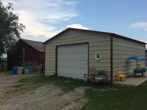 686 Buckeye Rd, Lancaster, KY 40444 photo 5