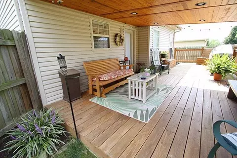 128 Salinger Dr, Georgetown, KY 40324 photo 3
