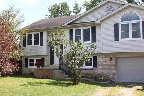 111 Rainbow Ct, Berea, KY 40403 photo 2