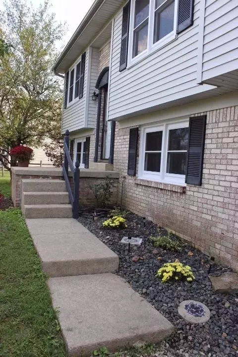 111 Rainbow Ct, Berea, KY 40403 photo 4