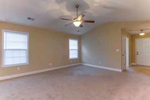 195 Stephen Dr, Georgetown, KY 40324 photo 4