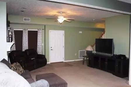 103 Back Stretch Dr, Georgetown, KY 40324 photo 5