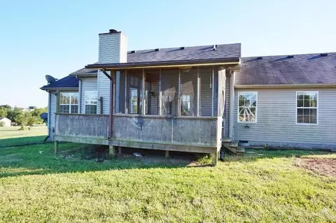 172 Rolling Meadows Dr, Lancaster, KY 40444 photo 4