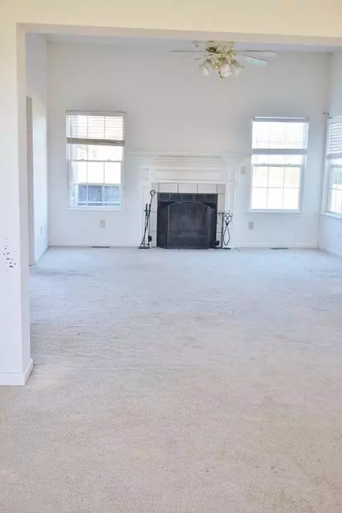 172 Rolling Meadows Dr, Lancaster, KY 40444 photo 8