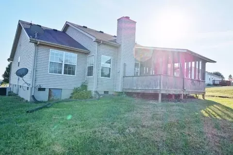 172 Rolling Meadows Dr, Lancaster, KY 40444 photo 5