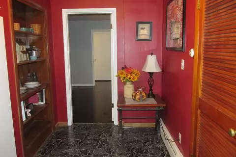222 Davis, Lancaster, KY 40444 photo 9