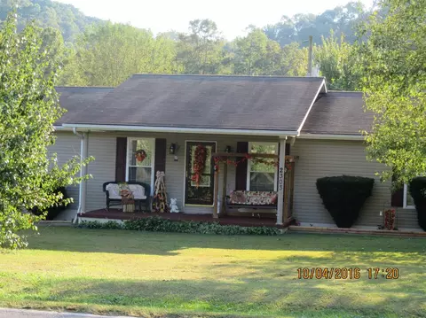2303 Rock Fork Rd, Morehead, KY 40351 photo 1