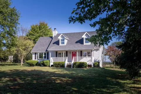 199 Austerlitz Rd, Paris, KY 40361 photo 1
