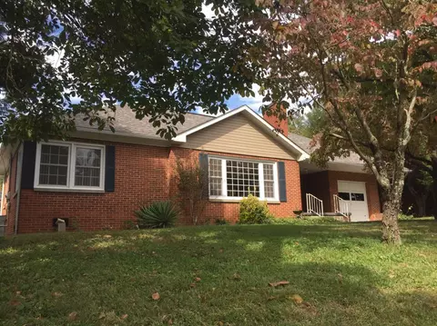 812 Engineer St, Corbin, KY 40701 photo 1