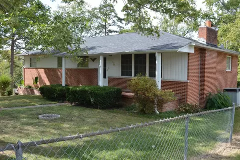 92 Knox St, Corbin, KY 40701 photo 2