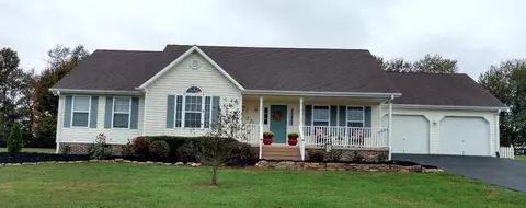 125 Field St, Lancaster, KY 40444 photo 1