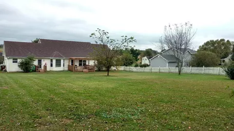 125 Field St, Lancaster, KY 40444 photo 11