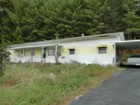 1897 E Highway 30, Tyner, KY 40486 photo 2