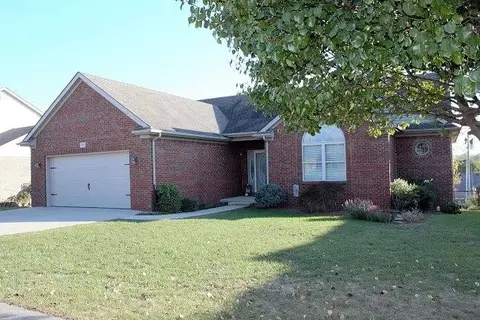 709 Hackney Ct, Richmond, KY 40475 photo 1