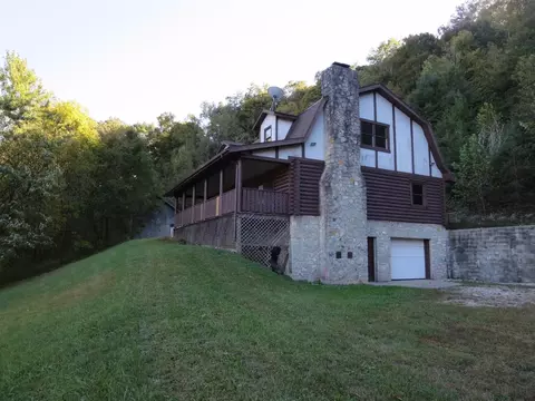 6421 Campton Rd, Stanton, KY 40380 photo 1