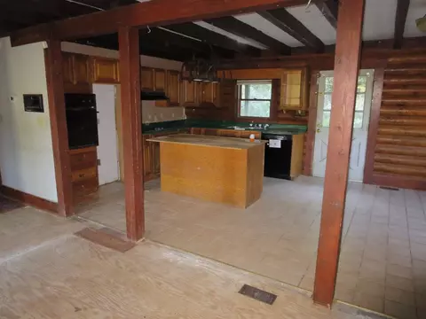 6421 Campton Rd, Stanton, KY 40380 photo 3