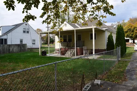 417 W 4th St, Corbin, KY 40701 photo 8