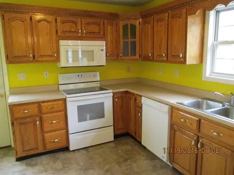 113 Dillon Ct, Berea, KY 40403 photo 10