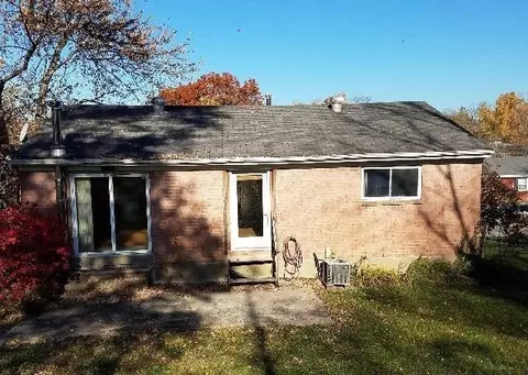 115 Raintree Rd, Florence, KY 41042 photo 2