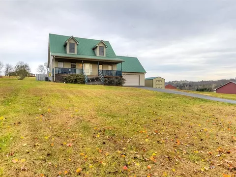 416 Ronclar Dr, Lancaster, KY 40444 photo 2