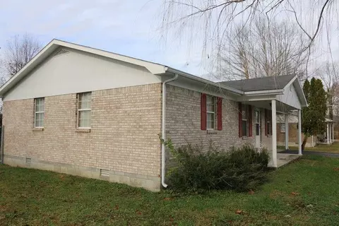 80 Westview Dr, Stanton, KY 40380 photo 3