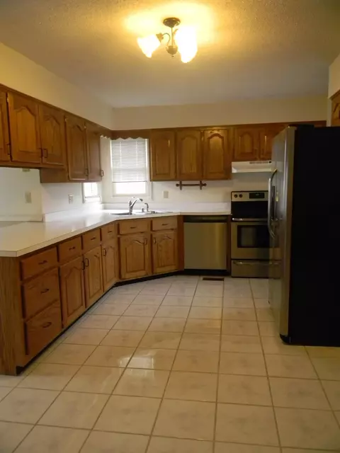 39 Emerald Dr, Corbin, KY 40701 photo 3