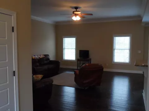 570 Adena Trce, Versailles, KY 40383 photo 6