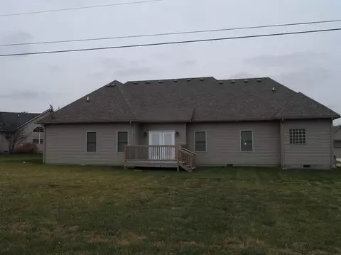 570 Adena Trce, Versailles, KY 40383 photo 2