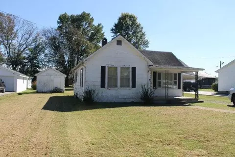 138 West St, Brodhead, KY 40409 photo 1