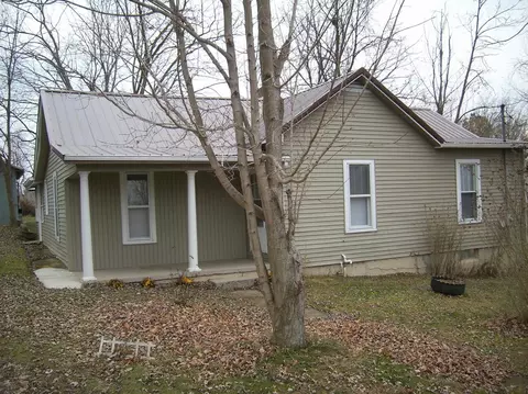 104 Fifth St, Berry, KY 41003 photo 2