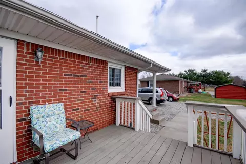 2850 Bardstown Trl, Waddy, KY 40076 photo 24
