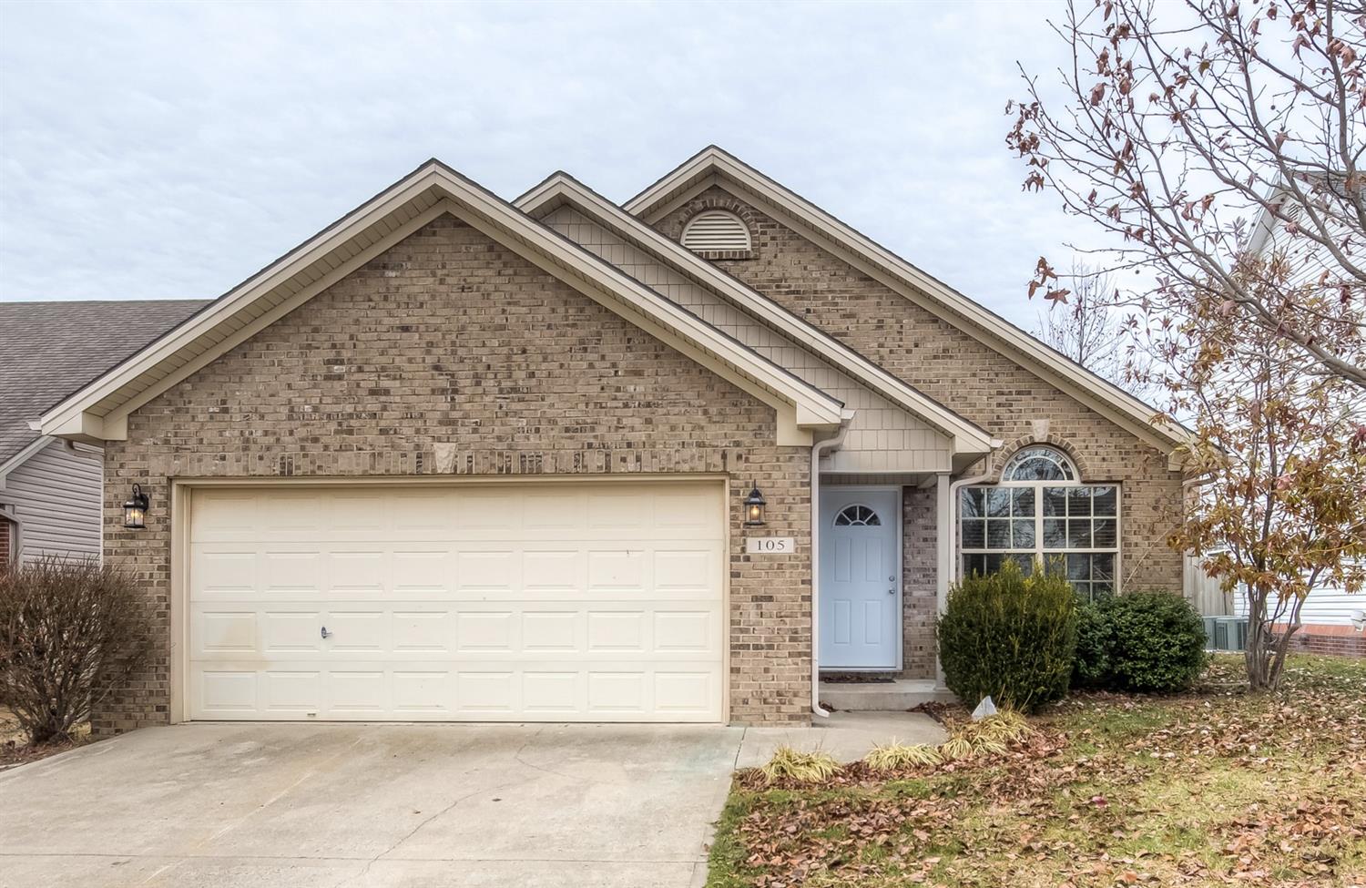 105 Back Stretch Dr, Georgetown, KY 40324 photo 1
