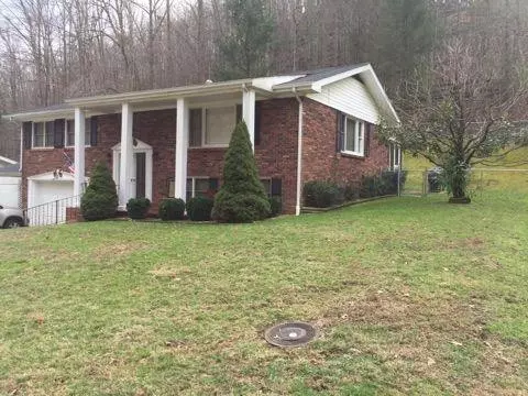 1233 Knapp Ave, Morehead, KY 40351 photo 2