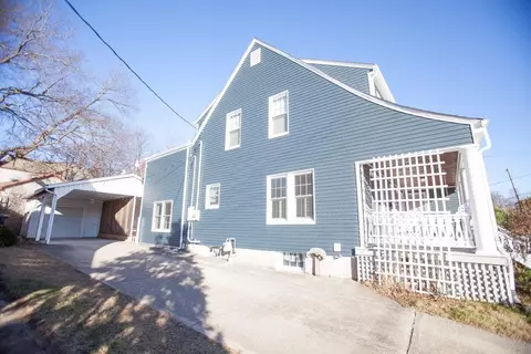 121 E Jackson St, Georgetown, KY 40324 photo 3