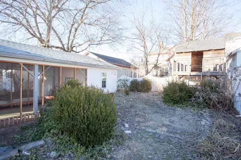 121 E Jackson St, Georgetown, KY 40324 photo 43